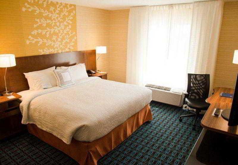 Fairfield Inn & Suites By Marriott Moncton Esterno foto