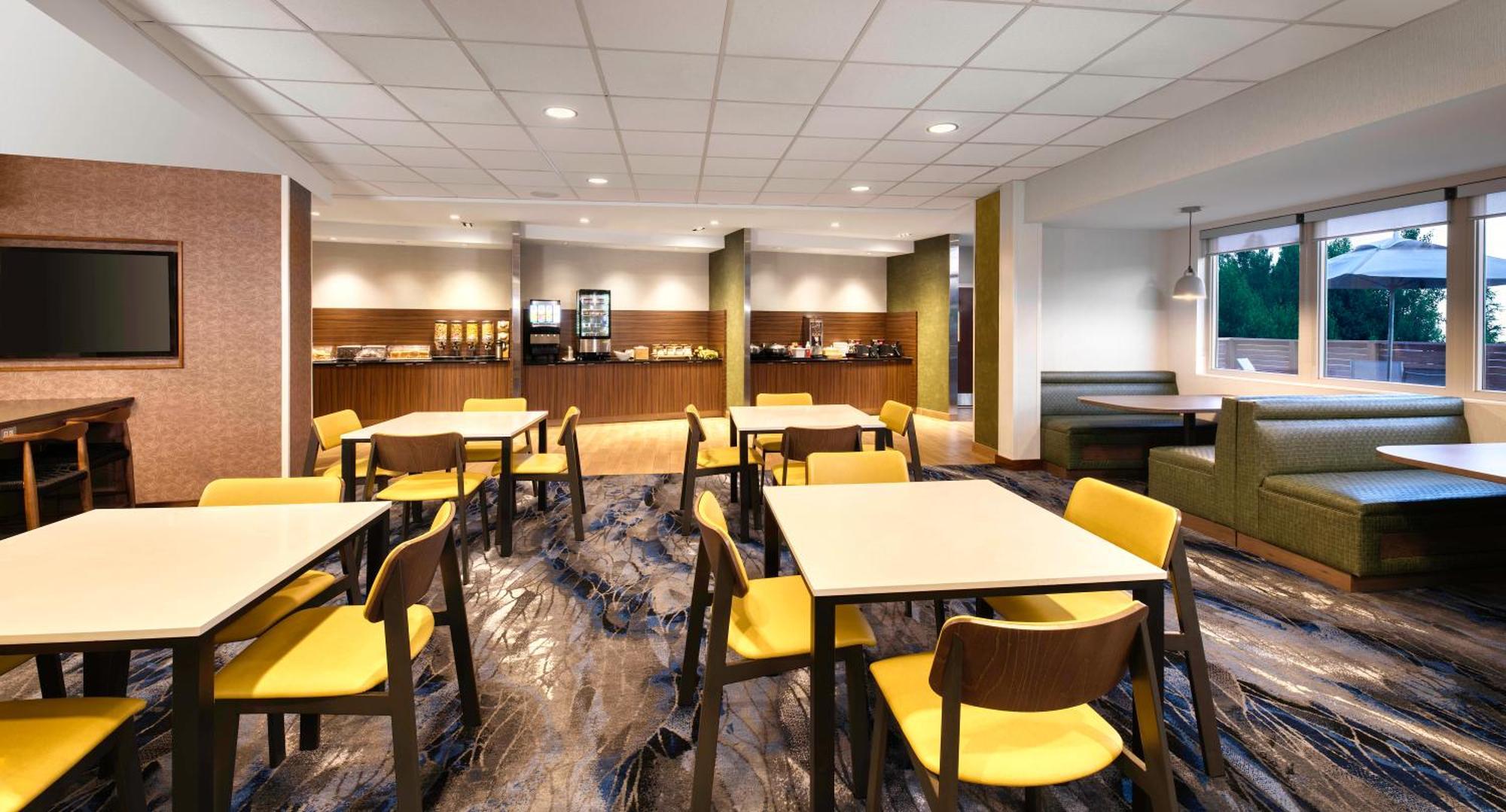 Fairfield Inn & Suites By Marriott Moncton Esterno foto
