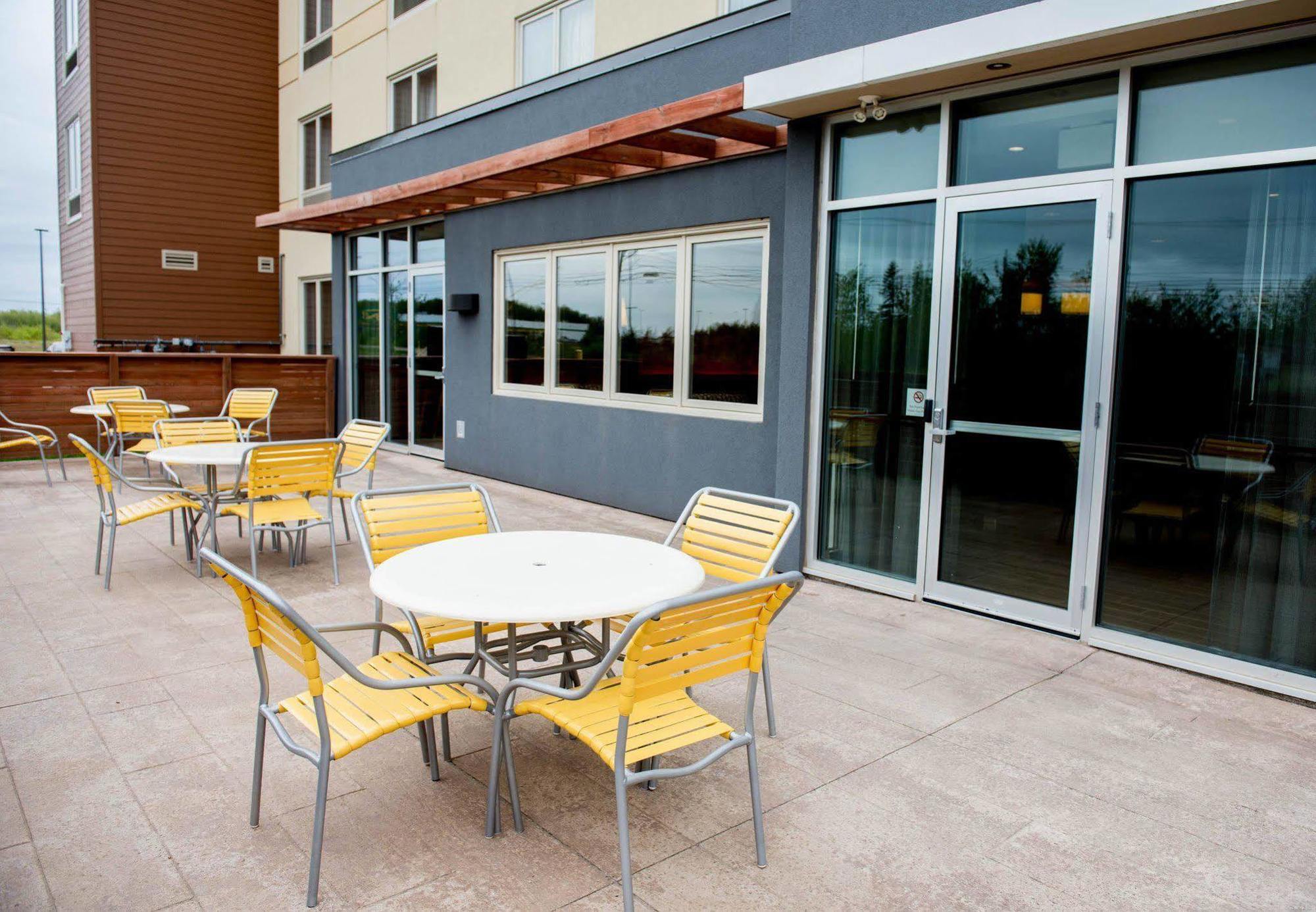 Fairfield Inn & Suites By Marriott Moncton Esterno foto